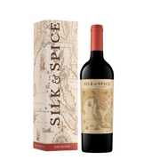 Silk & Spice Red Díszdobozban (0.75l) [2022]